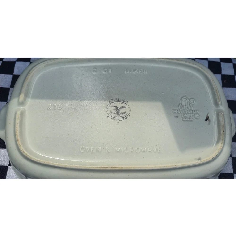 Pfaltzgraff Heirloom 2 Quart Baker Rectangular‎ Casserole Dish Grey Floral 236